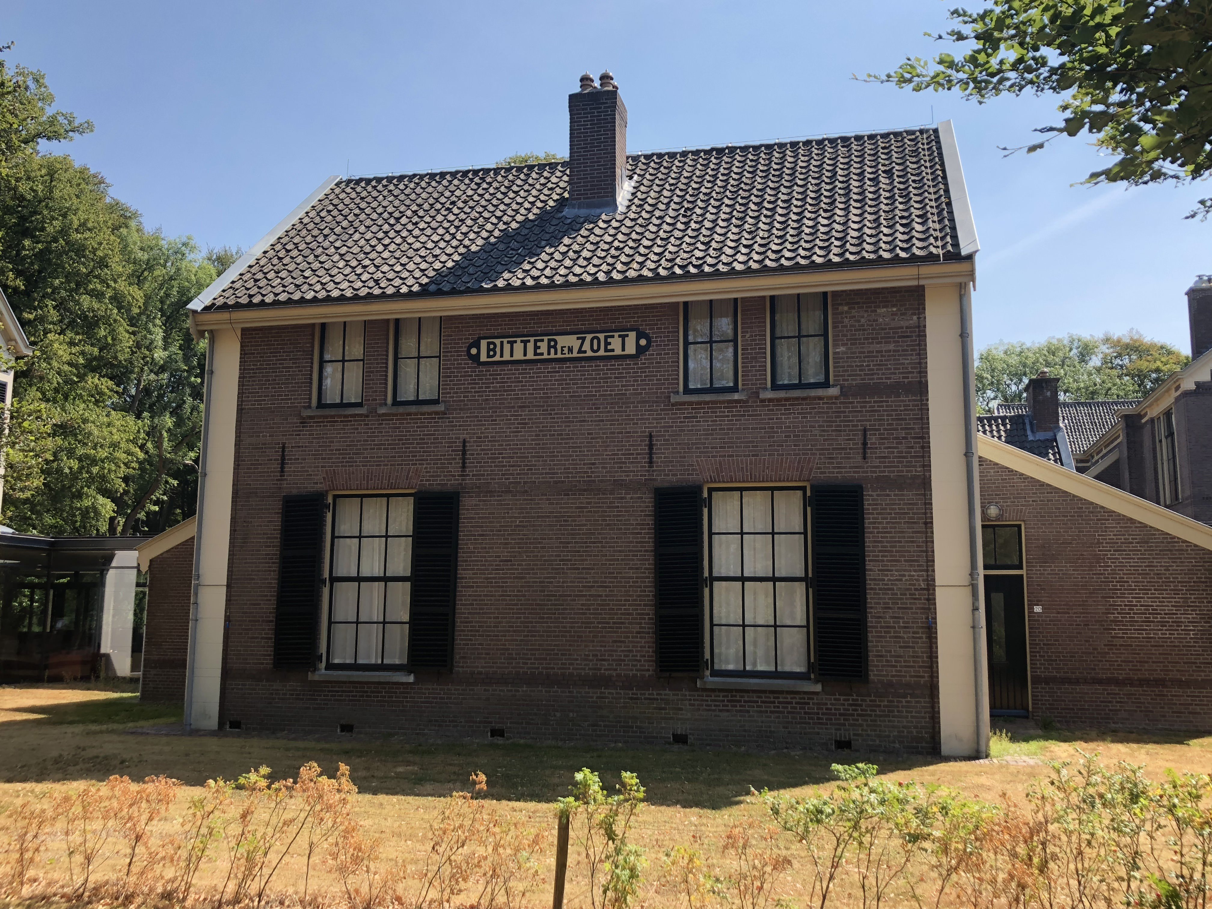 Apotheek annex dienstwoning ‘Bitter en Zoet’ behorend bij de kolonie Veenhuizen.