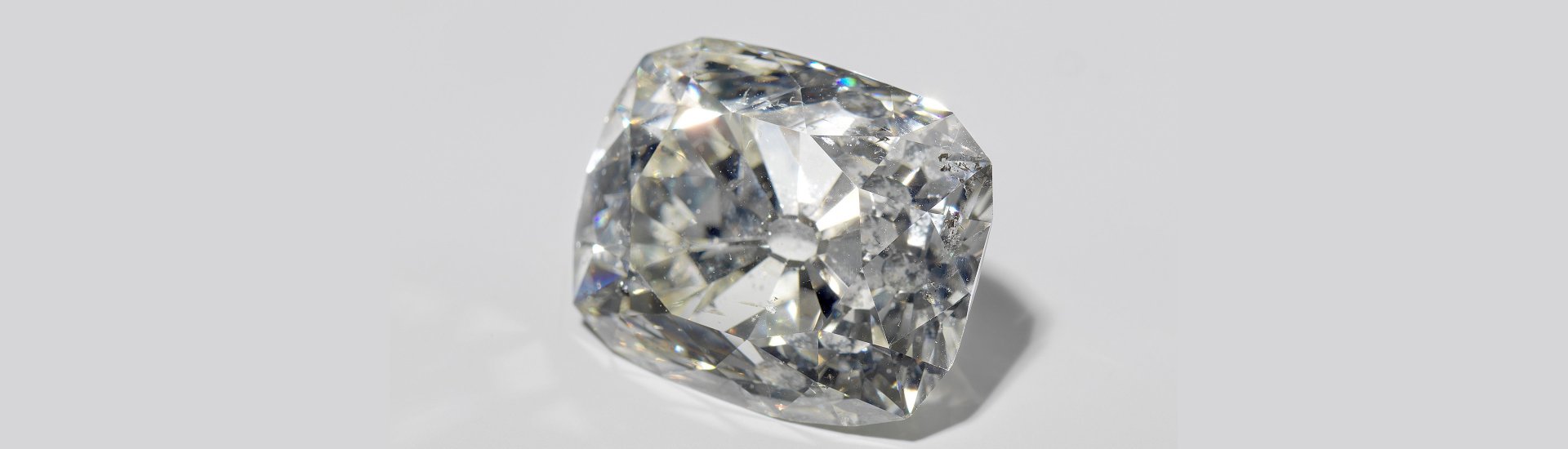 De diamant van Banjarmasin. Deze diamant is oorlogsbuit. (Foto: Rijksmuseum Amsterdam)