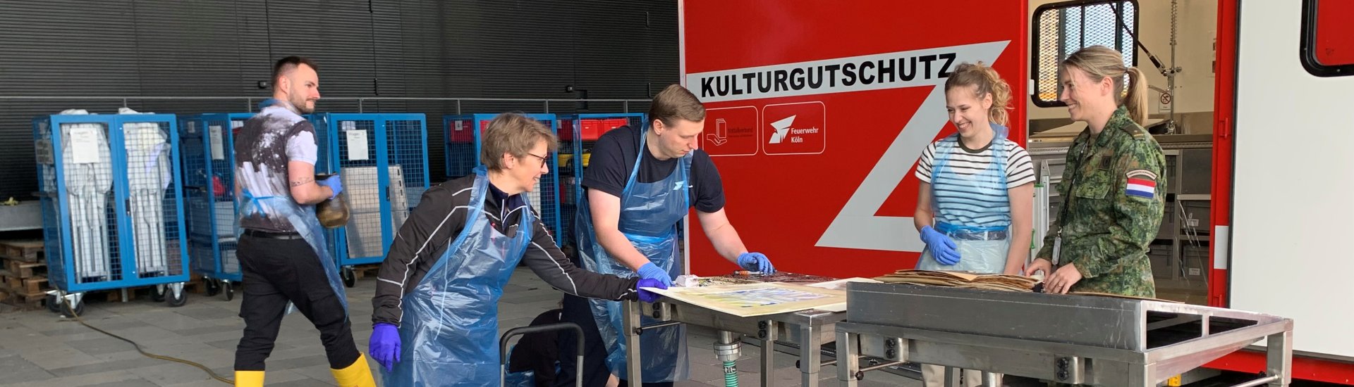 Oefening bij het CCNL met de Duitse noodhulpcontainer
