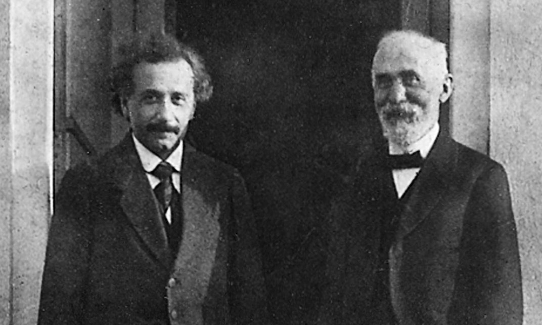 Albert Einstein en Hendrik Lorentz (Foto: Museum Boerhaave, Leiden | publiek domein)