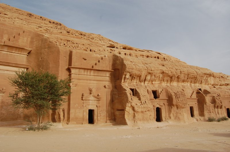 Ancient cave dwellings in Mada'in Saleh Cities of Salih . (Foto: CC/Flickr.com | Omar A.)