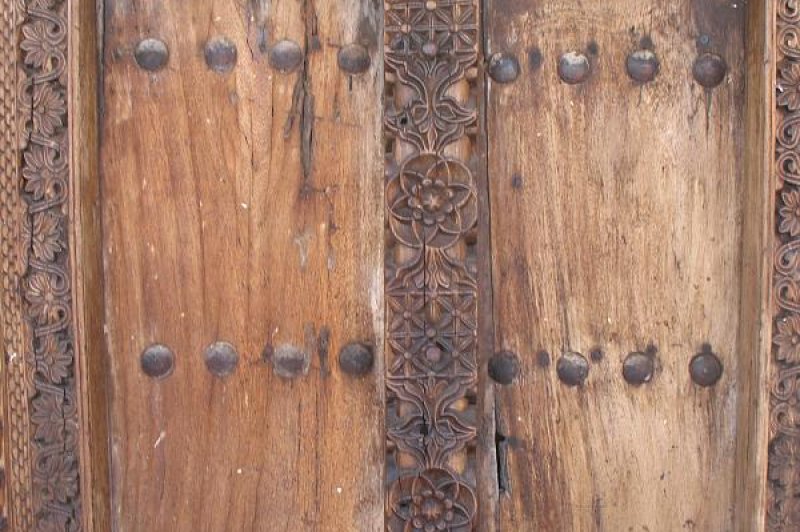 another Lamu door. (Foto: CC/Flickr.com | Terri O'Sullivan)