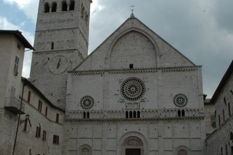 Assisi facciata del duomo. (Foto: CC/Flickr.com | Francesco Gasparetti)