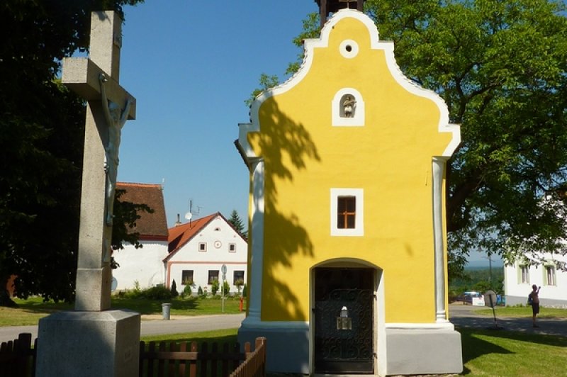 Chapel, Holasovice, Czech Republic. (Foto: CC/Flickr.com | John Williams)