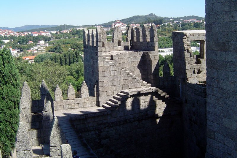 Guimaraes Castle. Guimaraes. Portugal. (Foto: CC/Flickr.com | Rubem Porto Jr)