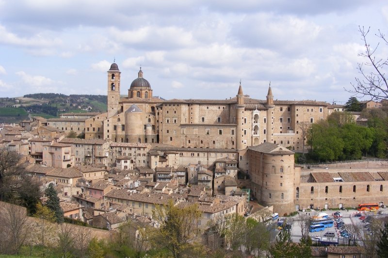 Historical city center of Urbino Italy .. (Foto: CC/Flickr.com | s_volenszki)