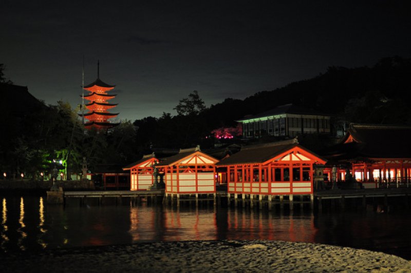 Itsukushima Shrine - Miyajima. (Foto: CC/Flickr.com | SebKe)