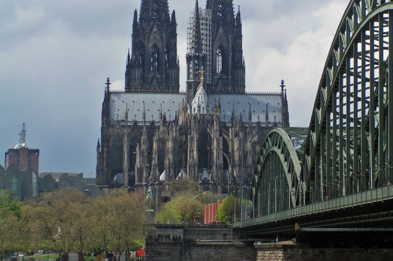 Koelner Dom und Hohenzollernbruecke Cologne Cathedral and Hohenzollern Bridge. (Foto: CC/Flickr.com | jotefa)