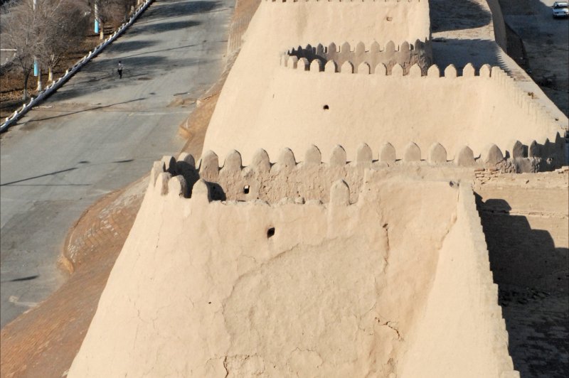 La muraille ouest de Khiva Ouzbekistan . (Foto: CC/Flickr.com | Jean-Pierre Dalbéra)