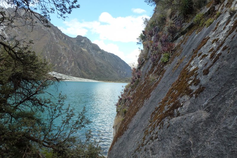 Llanganuco Lake and rocks of Huascaran. (Foto: CC/Flickr.com | tacowitte)