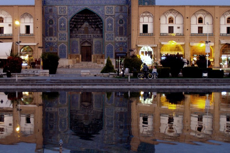 lotfollah mosque, isfahan oct. 2007. (Foto: CC/Flickr.com | seier+seier)