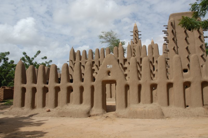 Mosque at the Bandiagara Escarpment, Mali, W. Africa. (Foto: CC/Flickr.com | Emilio Labrador)