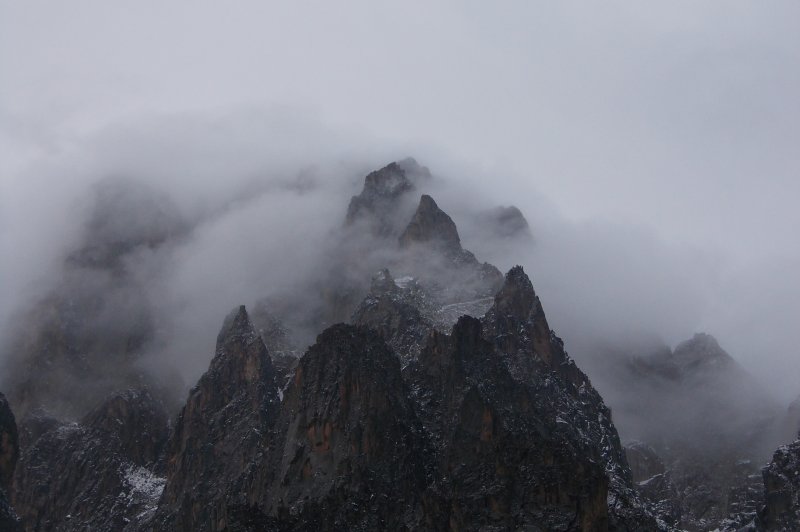 Mount Kenya in a mood. (Foto: CC/Flickr.com | Earth Explorer)
