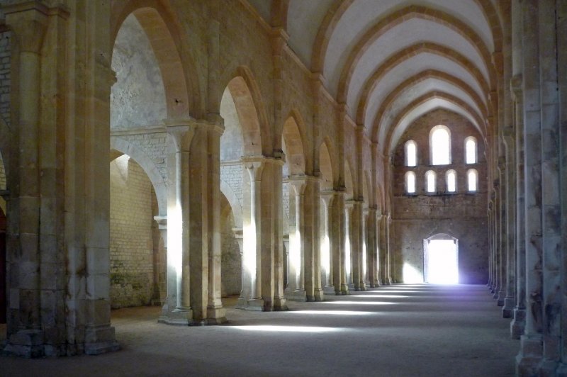 Nave and South Aisle, Abbaye de Fontenay. (Foto: CC/Flickr.com | Steven Zucker)