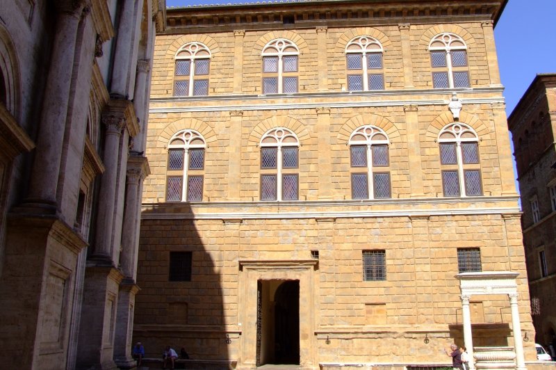 Palazzo Piccolomini. (Foto: CC/Flickr.com | Donald)