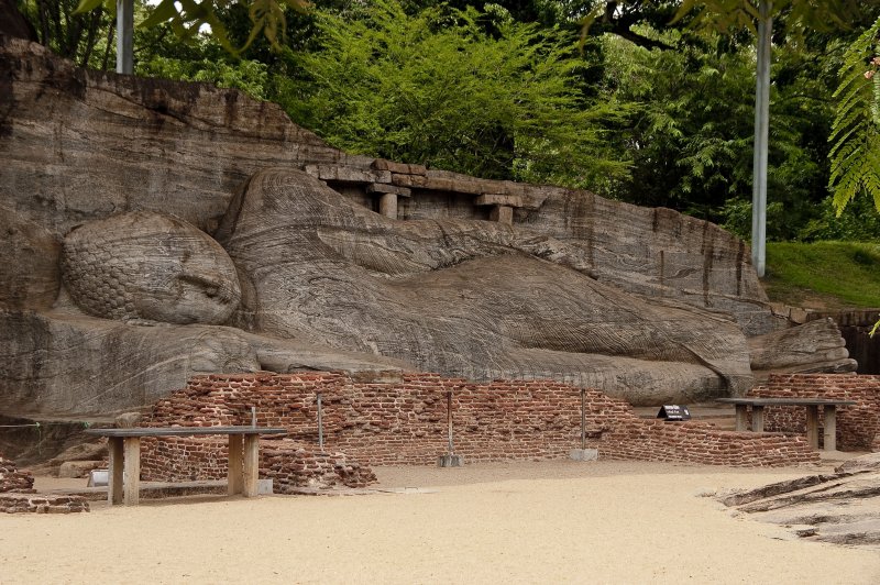 Reclining Buddha - Polonnaruwa. (Foto: CC/Flickr.com | Hafiz Issadeen)