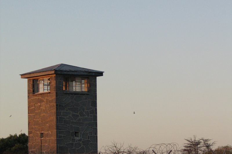 Robben Island Guard Tower. (Foto: CC/Flickr.com | Jack Mayer)