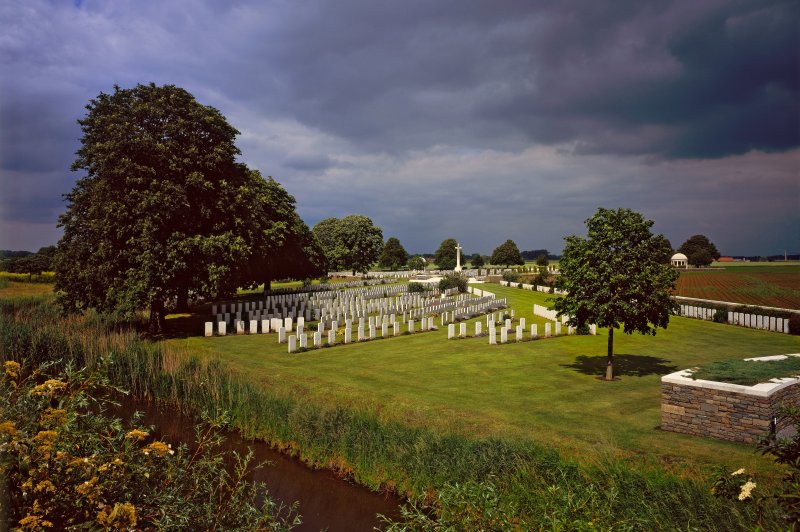 Militaire begraafplaats van het Gemenebest "Bedford House Cemetery". (Foto: Kris Vandevorst | © Onroerend Erfgoed | whc.unesco.org/en/documents/165927)